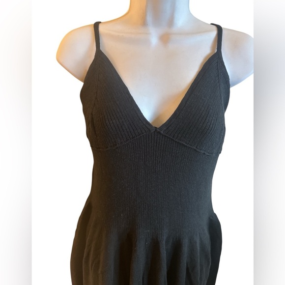 Free People Beach Tula Sweater Dress Size Large Black Midi Length V Neckline - Picture 4 of 14